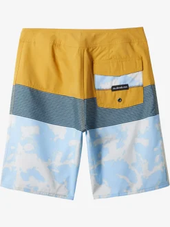 Quiksilver Shorts|Boy'S 8-16 Everyday Panel 17" Boardshorts Mustard