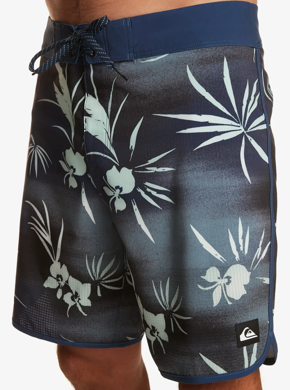 Quiksilver Boardshorts|Highline Scallop 19" Boardshorts Naval Accademy