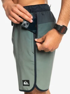 Quiksilver Boardshorts|Omni Scallop 17