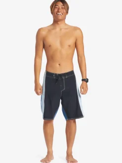 Quiksilver Shorts & Amphibians|Surfsilk Flight 20 20