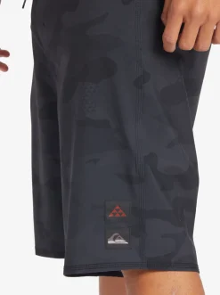 Quiksilver Shorts & Amphibians|Surfsilk Hawaii Camo 21 21