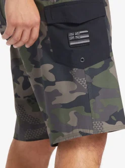 Quiksilver Shorts & Amphibians|Surfsilk Hawaii Camo 21 21