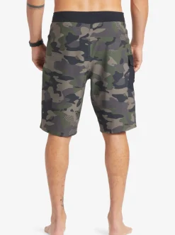 Quiksilver Shorts & Amphibians|Surfsilk Hawaii Camo 21 21