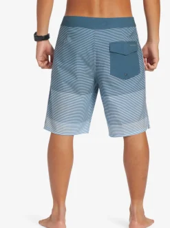 Quiksilver Boardshorts|Surfsilk Massive 20