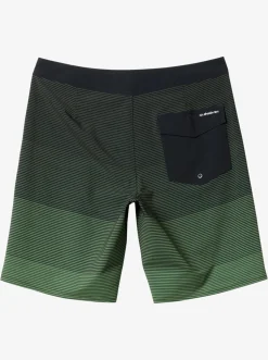 Quiksilver Boardshorts|Surfsilk Massive 20" Boardshorts Climbing Ivy