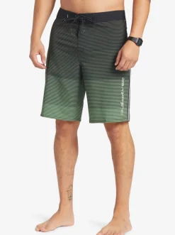 Quiksilver Boardshorts|Surfsilk Massive 20