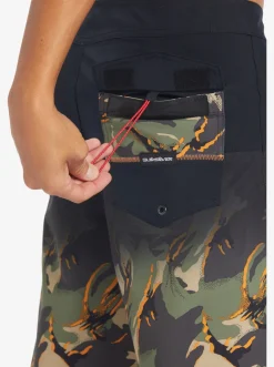 Quiksilver Boardshorts|Surfsilk Panel 20
