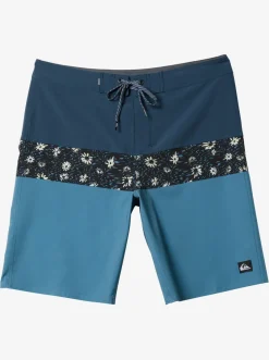 Quiksilver Boardshorts|Surfsilk Panel 20" Boardshorts Aegean Blue